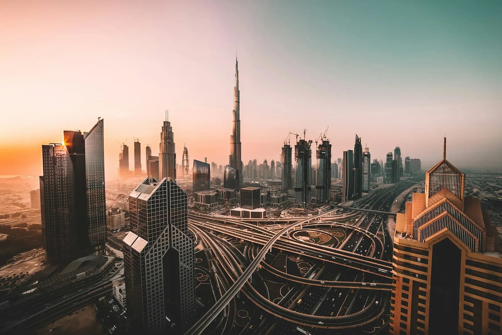 Relocating to the UAE: the complete guide for European families.